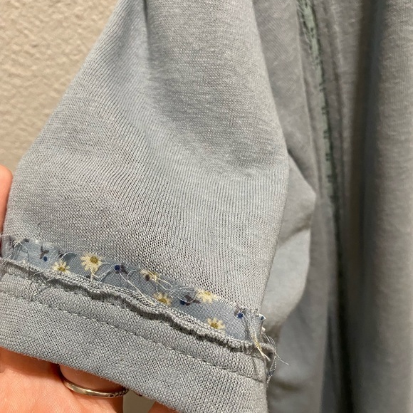 Easel tee - Picture 4 of 4